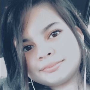 Meet your Posher, Rashell